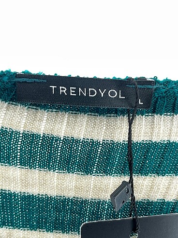 l Beden çeşitli Renk Trendyol & Milla Kazak / Triko %70 İndirimli.