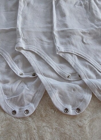 3/4 yaş çıtçıtlı zıbın - Görsel 2