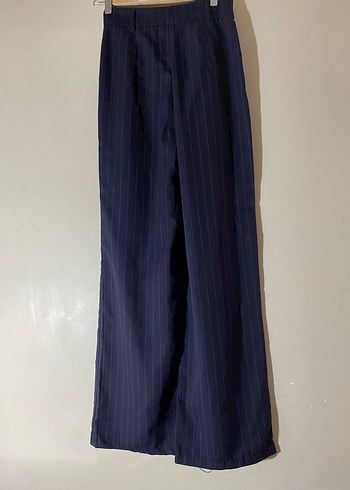 Lacivert Çizgili Pilili Kadın yüksek bel Kumaş Pantolon - Görsel 2