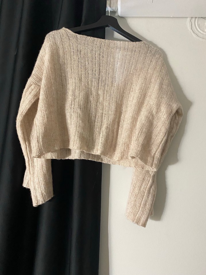 Bej V Yaka Örgü Kadın Kazak - Görsel 2