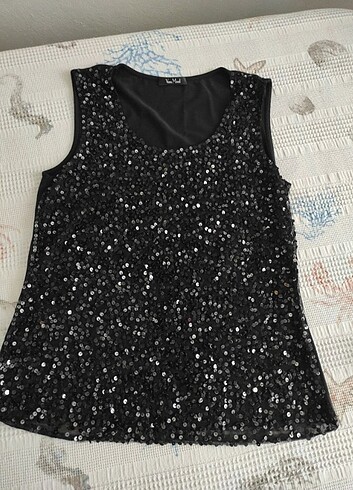 Pul detaylı bluz 