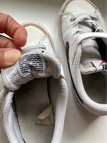 27 Beden beyaz Renk Çocuk spor ayakkabı#nike