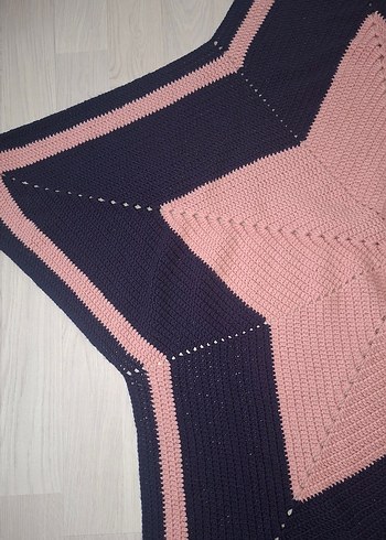 YILDIZLI KİLİM ÖRGÜ (135×135cm) - Görsel 2