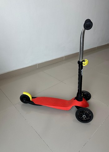 Beden kırmızı Renk Decathlon Scooter