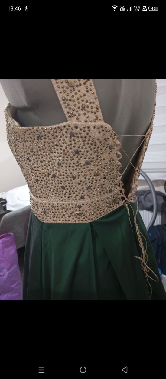 Nakışlı V Yaka Uzun Yeşil Kadın Abiye - Görsel 4