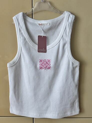 Zara crop Tshirt
