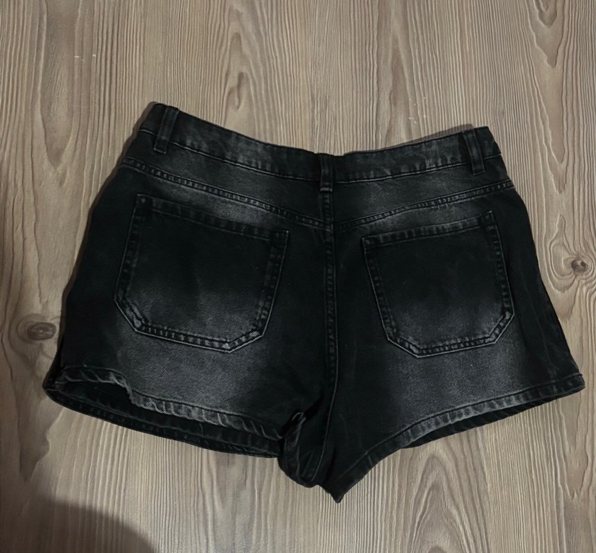 bershka mini şort etek - Görsel 3