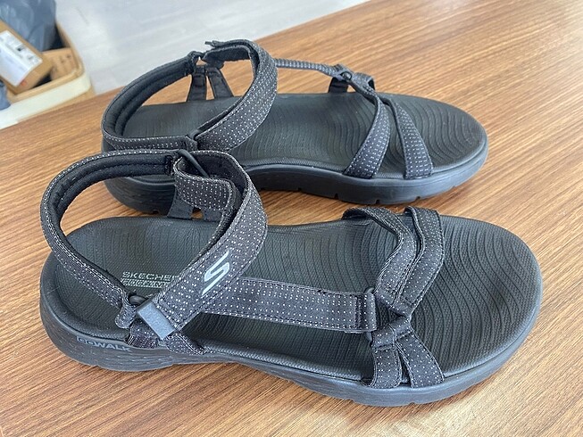 Skechers Go Walk Flex Kadın Sandalet