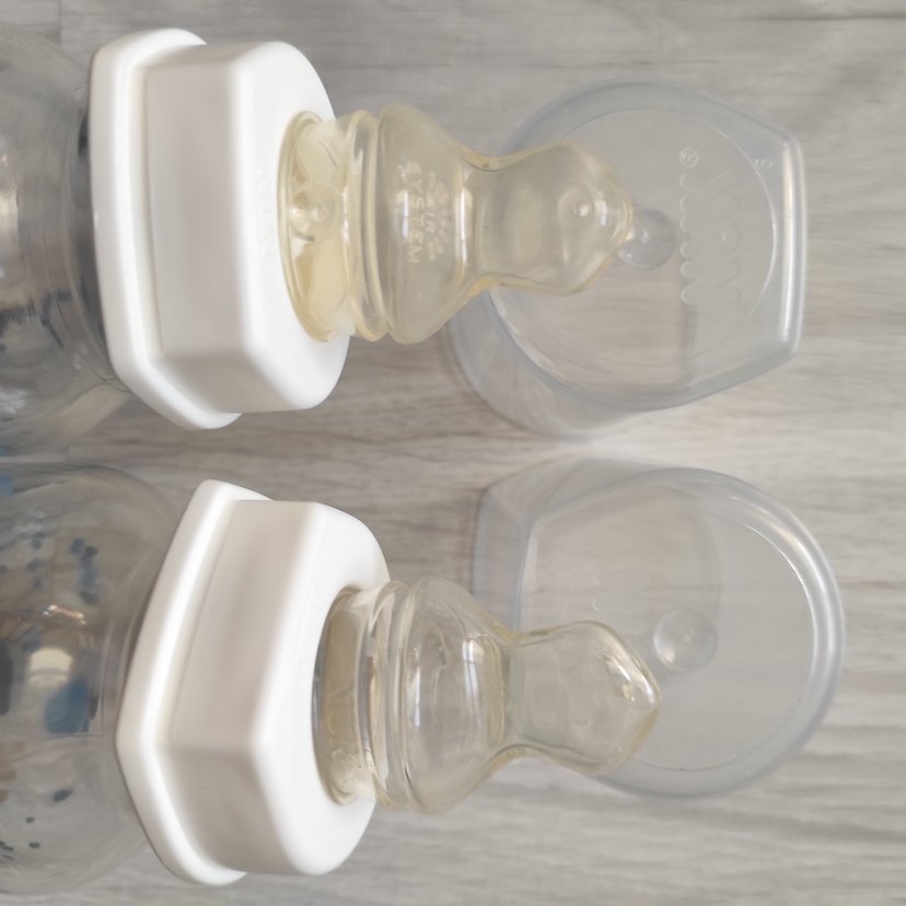 Mavi ve Gri Bebek Biberonları NUK - Görsel 2