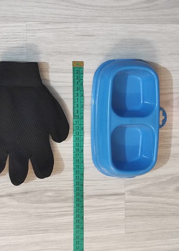 Kedi Tüy Toplama Eldiveni, Topu ve Mama Kabı - Görsel 2