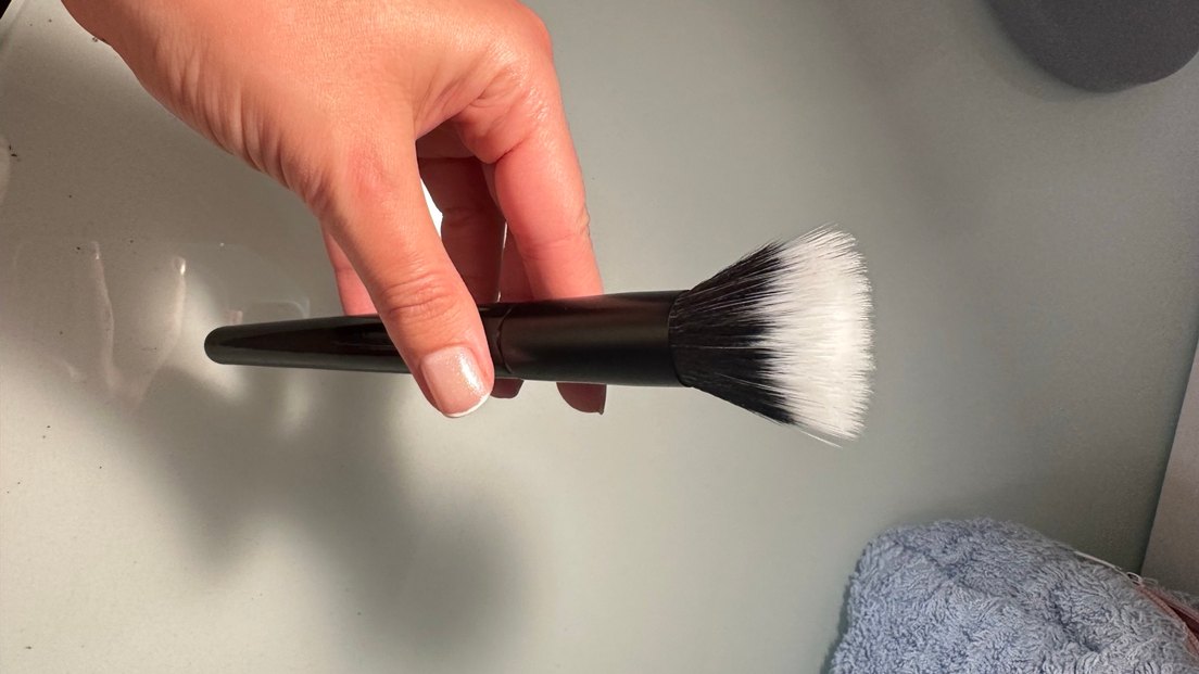 H&M STIPPLING BRUSH Allık,fondöten fırça - Görsel 3