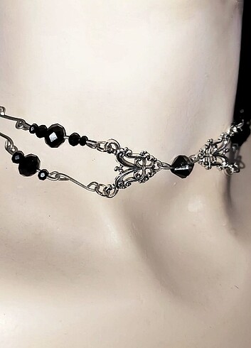 Goth choker