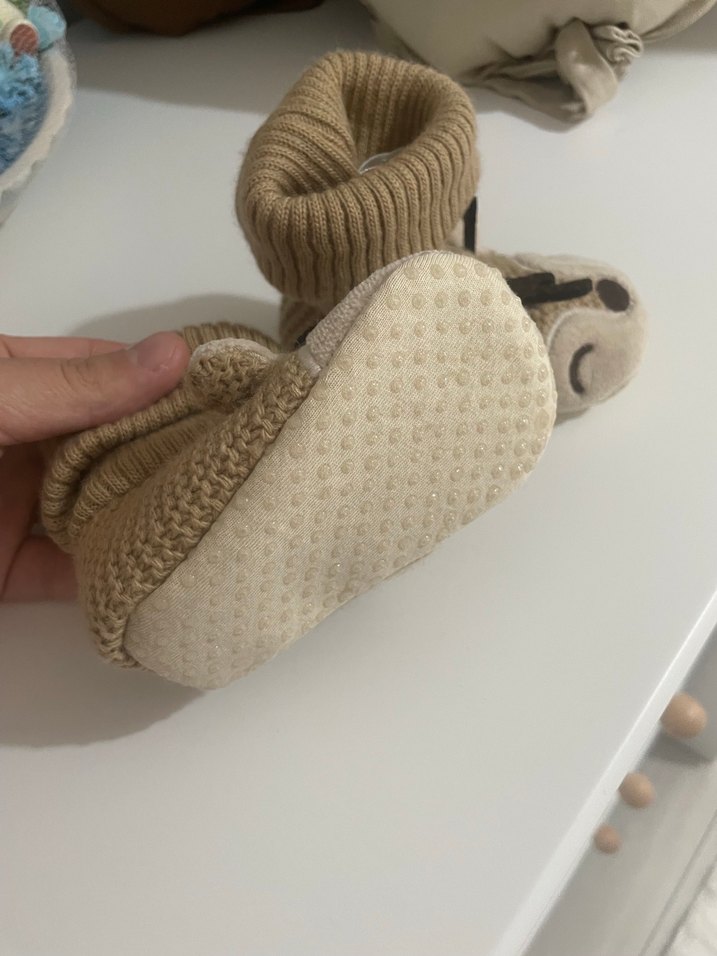 Bej Örgü Erkek Bebek Patik - Görsel 3