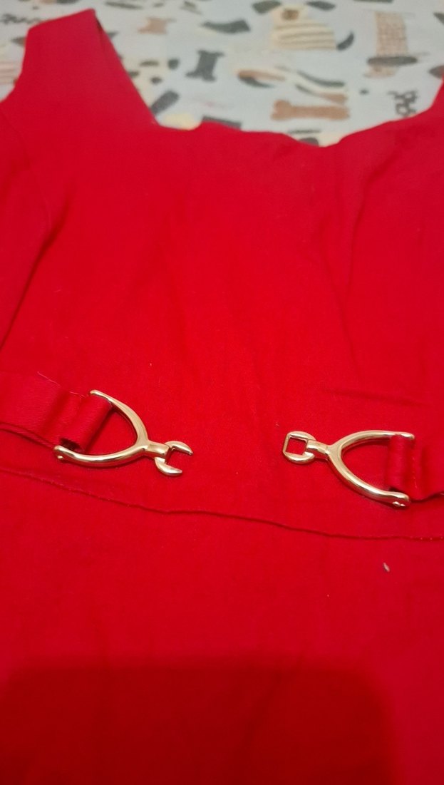 Kırmızı V Yaka Kemer Detaylı Kalem Elbise - Görsel 4