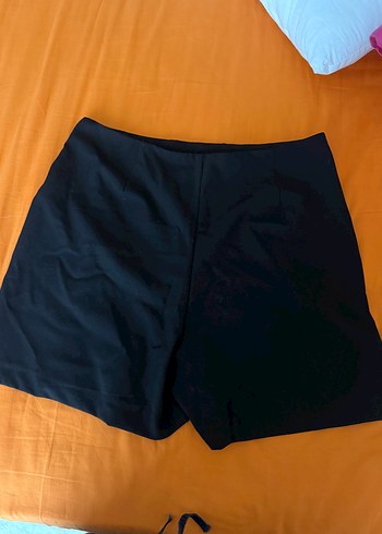 LC Waikiki Siyah Drapeli şort Etek