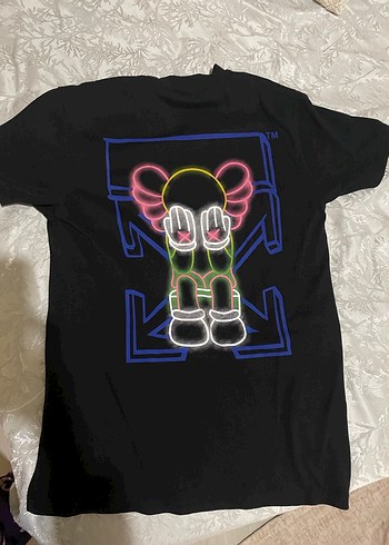 Siyah Pamuklu Baskılı Tişört - Görsel 3