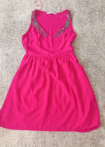 Pembe İşlemeli Boncuklu Midi Bohem Elbise