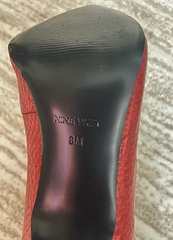 38 Beden nine west kırmızı topuklu ayakkabı
