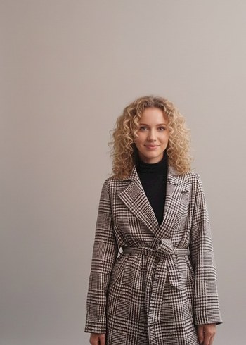 Gri Ekose Desenli Uzun Kadın Kaban - Görsel 3