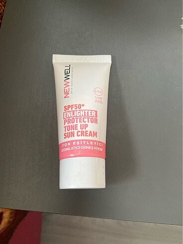 New well ton eşitleyici güneş kremi SPF 50+