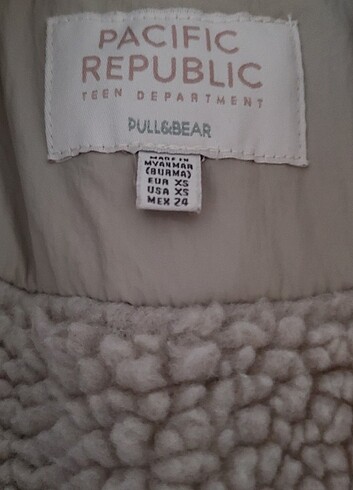 xs Beden Pull & bear yelek