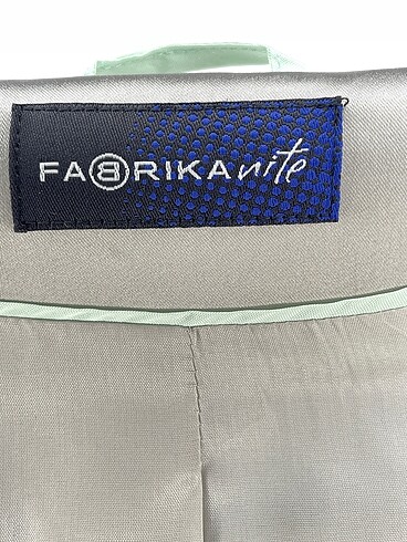 36 Beden çeşitli Renk Fabrika Blazer %70 İndirimli.