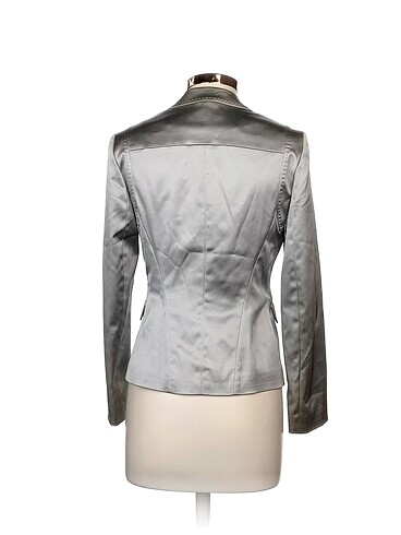 36 Beden Fabrika Blazer %70 İndirimli.