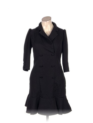 PreLoved Kısa Elbise %70 İndirimli.