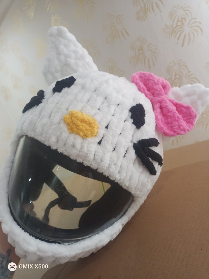 peluş kask kılıfı Hello kitty - Görsel 2