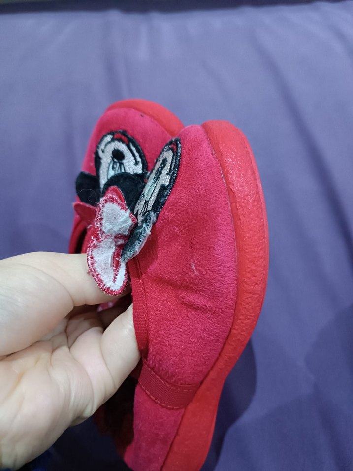 Kız Çocuk Pembe Minnie Nakışlı Ev Terliği - Görsel 3