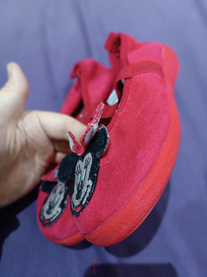 Kız Çocuk Pembe Minnie Nakışlı Ev Terliği - Görsel 2