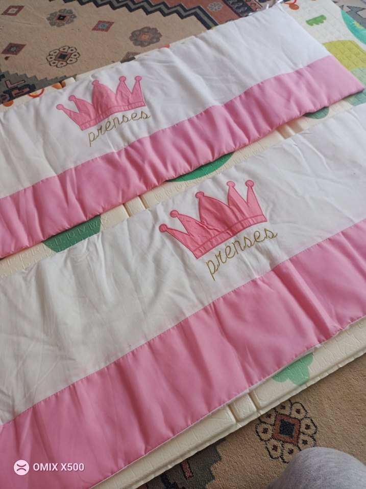 Pembe Baskılı Çocuk Uyku Seti - Görsel 3