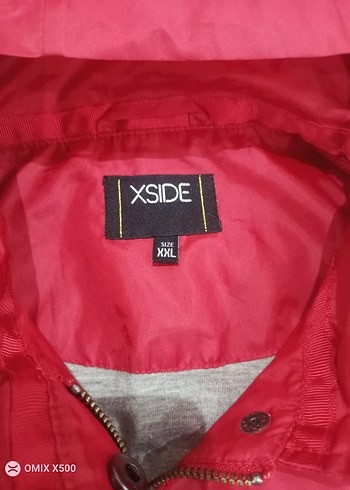 Kız Çocuk Kapüşonlu Kırmızı Düğmeli Yağmurluk - Görsel 3