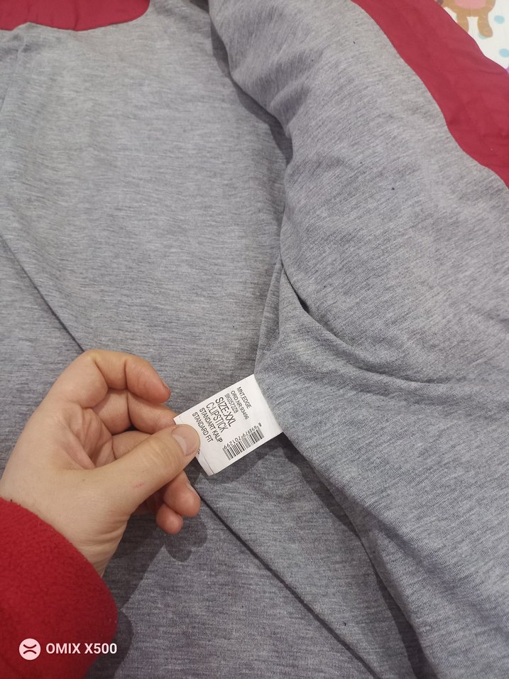 Kız Çocuk Kapüşonlu Kırmızı Düğmeli Yağmurluk - Görsel 4