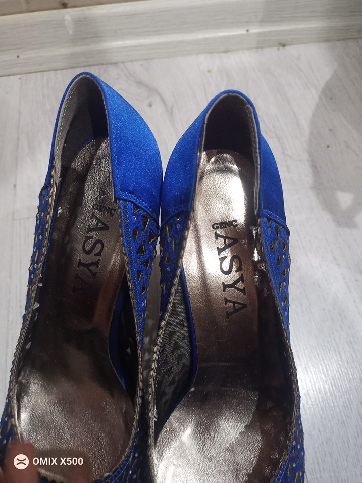 Mavi Parlak Payetli Yüksek Topuklu Kadın Ayakkabı - Görsel 5