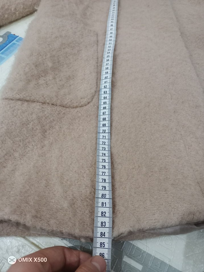 Kadın Bej Mini Kısa Peluş Kaban - Görsel 4