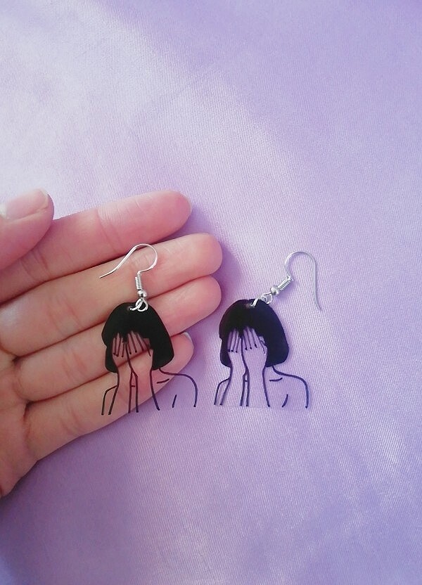 Ağlayan kız küpe - Görsel 2