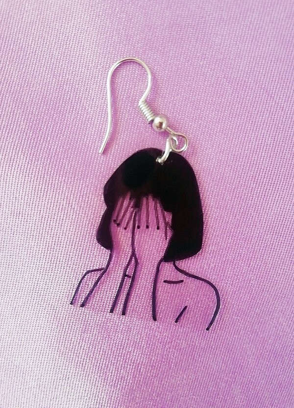 Ağlayan kız küpe - Görsel 4