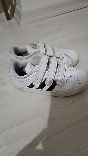 Adidas Ayakkabi