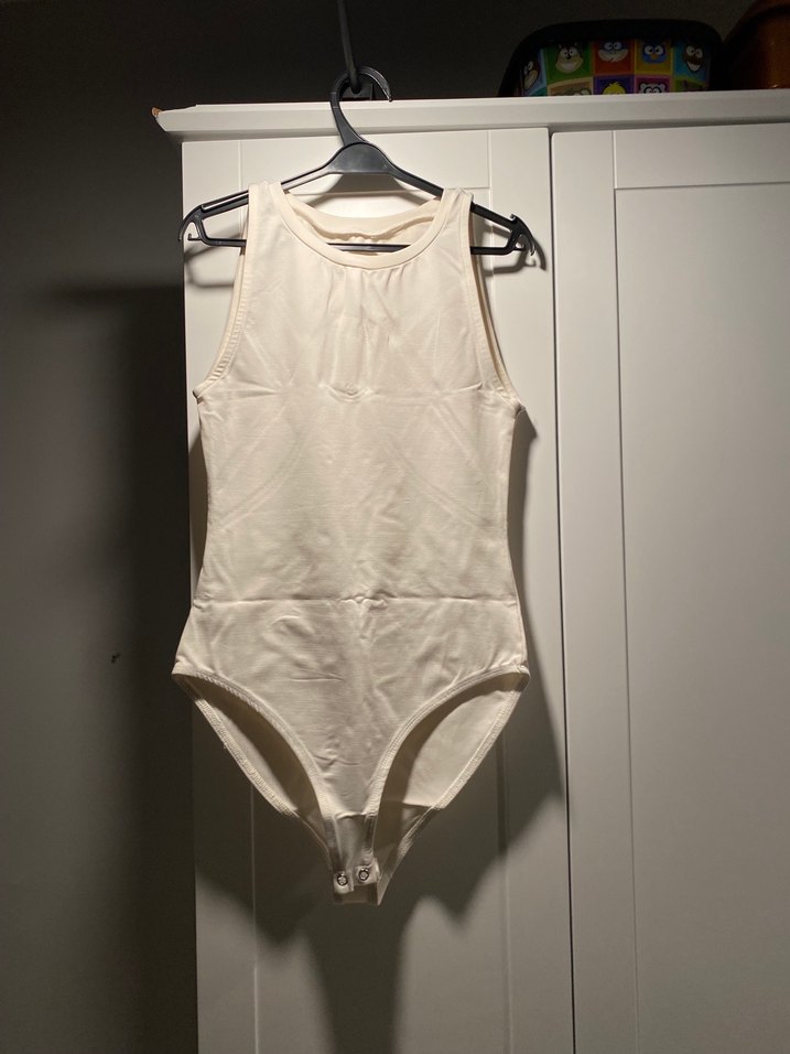 Beyaz Halter Zıbınlı Üst - Görsel 2