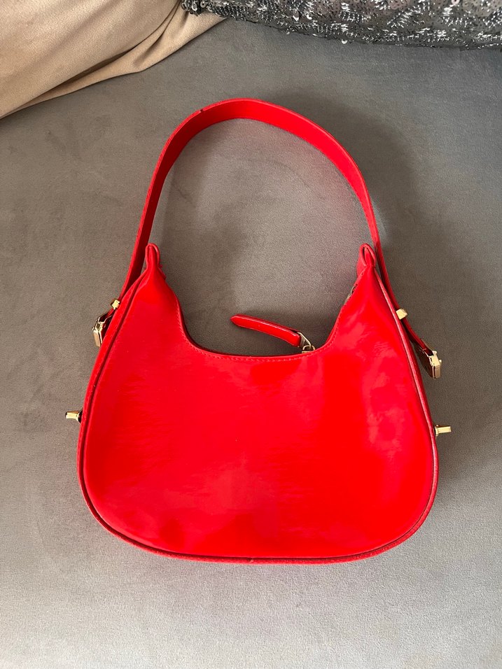 Kırmızı Parlak Kadın Omuz Çantası - Görsel 2