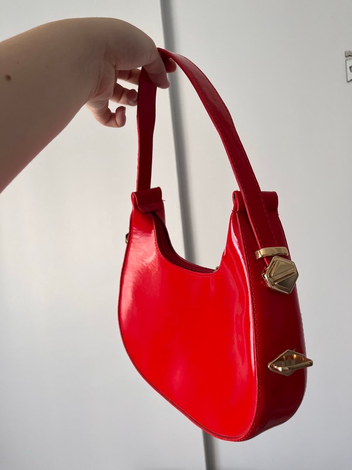 Kırmızı Parlak Kadın Omuz Çantası - Görsel 4
