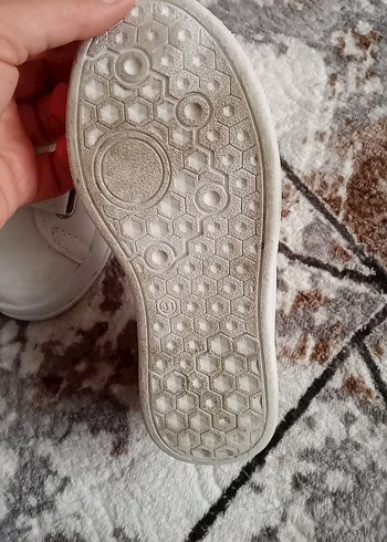 31 Beden Beyaz Erkek Çocuk Spor Ayakkabı Velcro