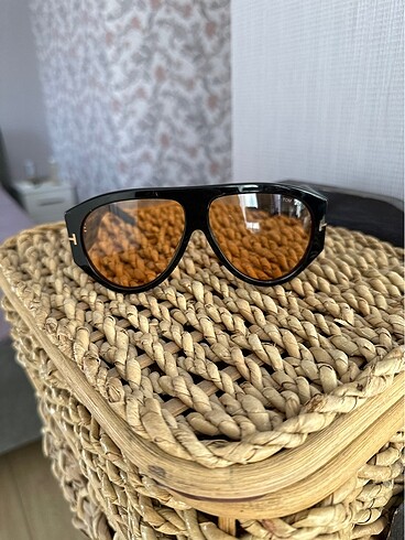 Tom Ford Bronson modeli