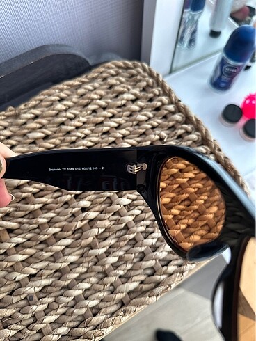 Beden Tom Ford Bronson modeli