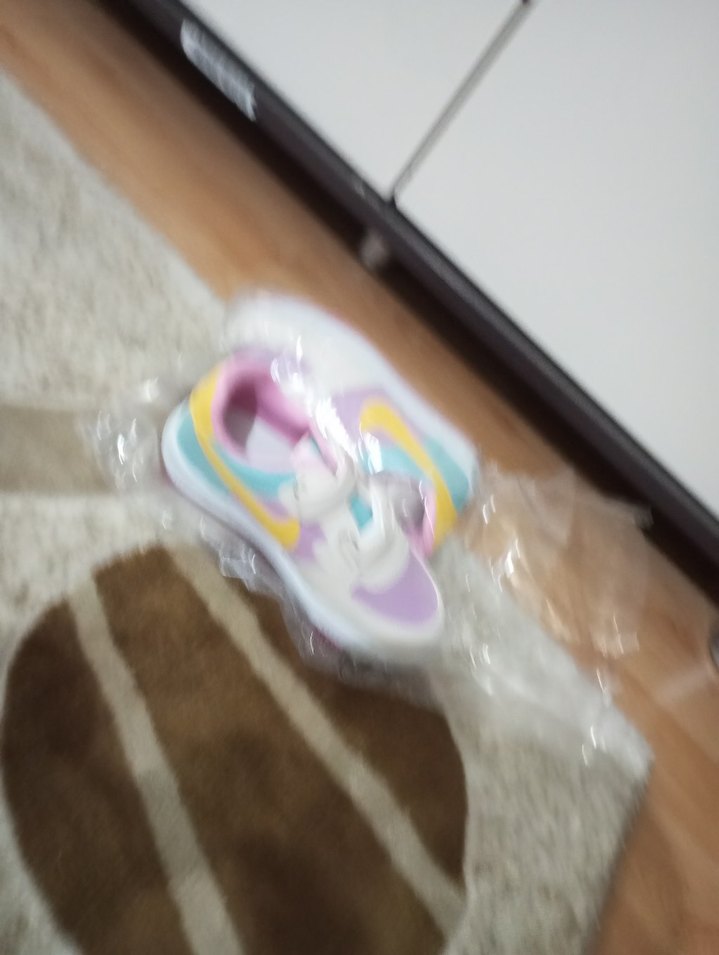 Kız Çocukları için Çok Renkli Bağcıksız Spor Ayakkabı - Görsel 2