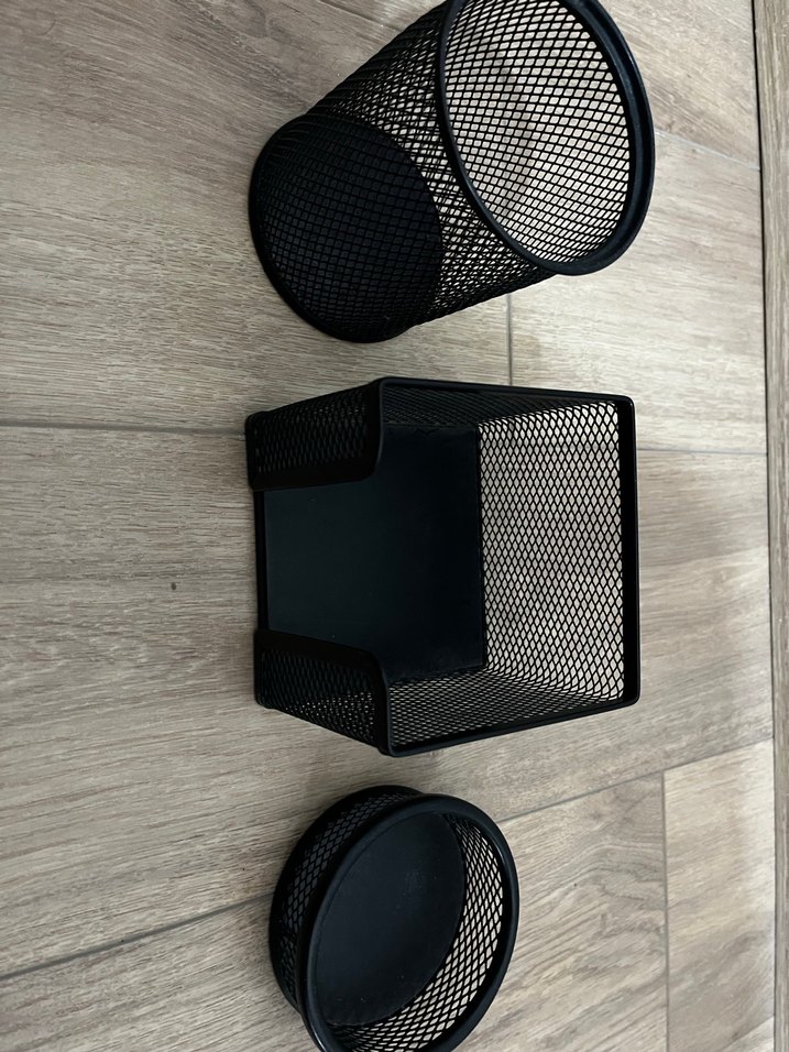 Siyah Metal Masa Üstü Düzenleyici - Görsel 2