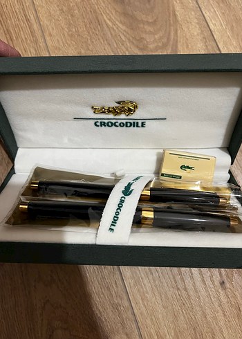 Altın Renkli Crocodile Dolma Kalem Seti - Görsel 3