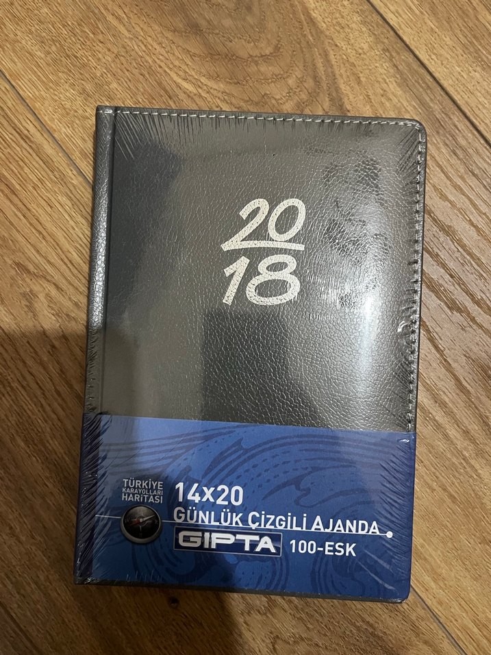 GIPTA Günlük Çizgili Ajanda  ve yapışkanlı not kağıtları - Görsel 2