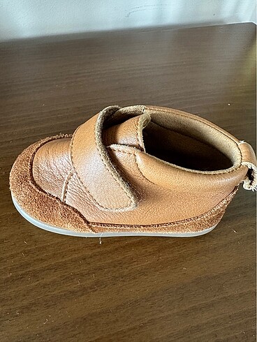 Zara Zara deri ve nubuk kumaş detaylı nefes alabilen bebek ilk adım a